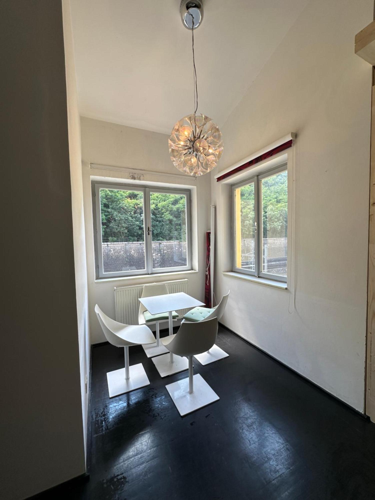 Apartment Spacious Karlin Lofty *